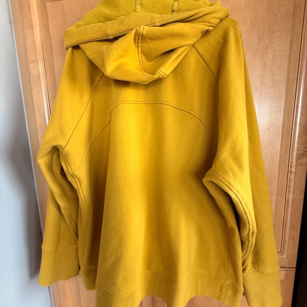 Athleta Plus Size Triumph Hoodie! - Picture 4 of 5